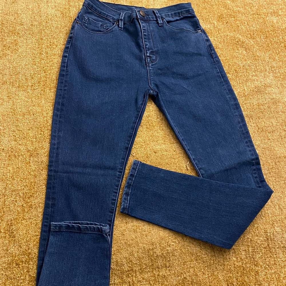 BDG High Rise Twig Ankle Jeans.